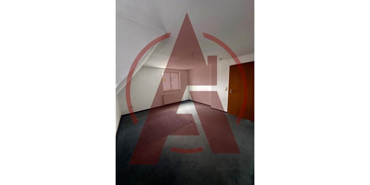 Einfamilienhaus Lingen (Ems) - 6 Zimmer, 140 m&sup2;, 1.150&euro; | Angebot:24845548