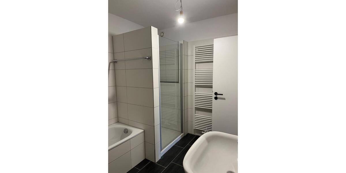Dachgeschoßwohnung Lingen (Ems) - 3 Zimmer, 89 m&sup2;, 890&euro; | Angebot:25384473