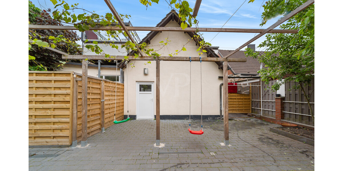 Gepflegtes Mehrfamilienhaus mit drei Wohneinheiten – Kapitalanlage oder Eigennutzung - Mehrfamilienhaus, Wohnhaus Rheine Rheine | Angebot:24819095