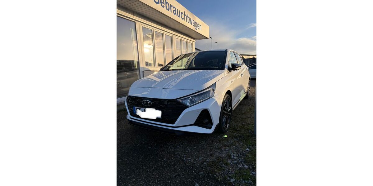 Hyundai i20 6.100 km 20.490 &euro; Rheine 48429