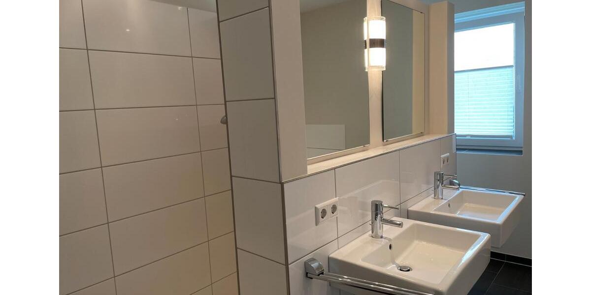 Terrassenwohnung Lingen (Ems) - 1 Zimmer, 98 m&sup2;, 1.040&euro; | Angebot:27611511