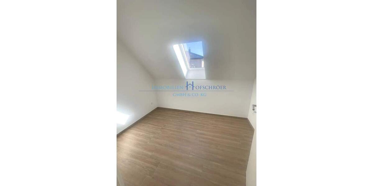 Doppelhaushälfte Beesten - 5 Zimmer, 122 m&sup2;, 385.000&euro; | Angebot:25696544