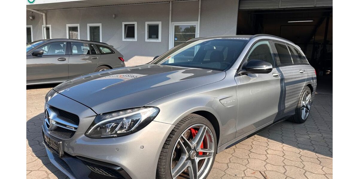 Mercedes-Benz C 63 AMG 102.000 km 35.900 &euro; Lingen (Ems) 49809