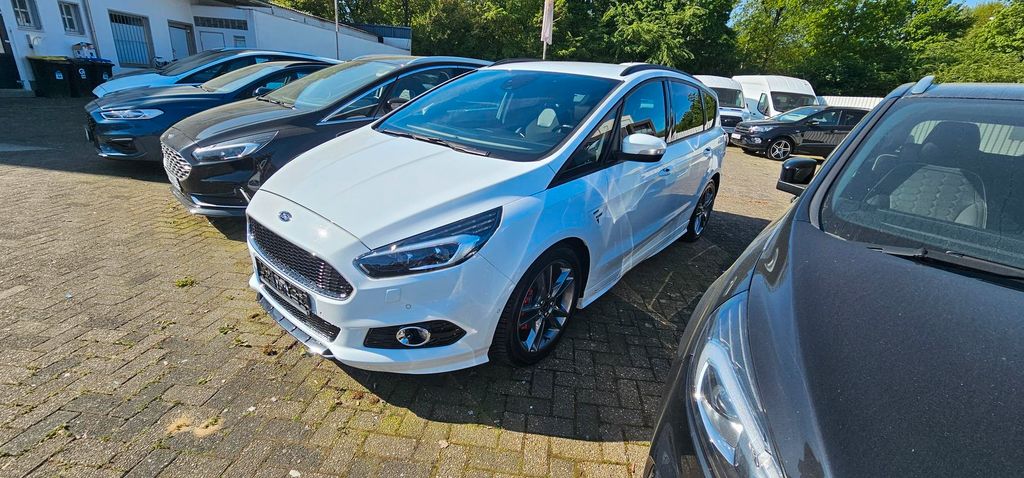 Ford S-Max 42.112 km 28.790 &euro; Gronau 48599
