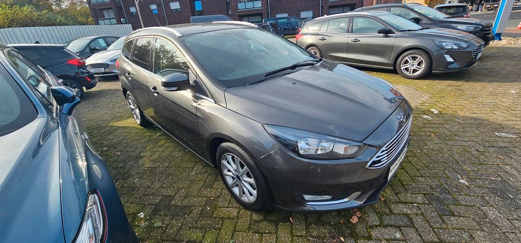 Ford Focus 96.214 km 9.990 &euro; Gronau 48599