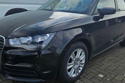 Audi A1 102.500 km 9.390 &euro; Recke 49509