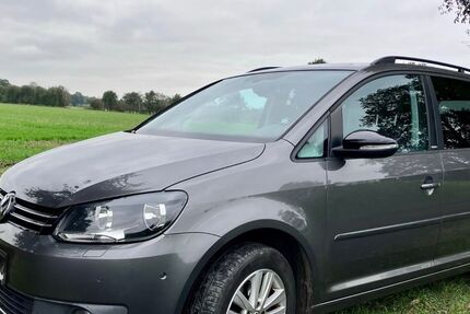 VW Touran 208.500 km 6.990 &euro; Ochtrup 48607