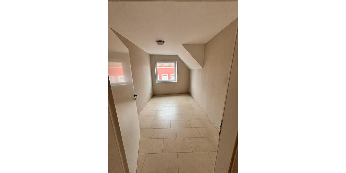 Dachgeschoßwohnung Heek - 4 Zimmer, 84 m&sup2;, 893&euro; | Angebot:25087093