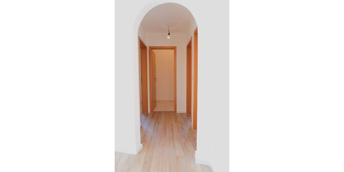 Etagenwohnung Lingen (Ems) Lingen - 3 Zimmer, 95 m&sup2;, 790&euro; | Angebot:25661215