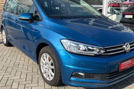 VW Touran 142.637 km 15.350 &euro; Steinfurt-Borghorst 48565