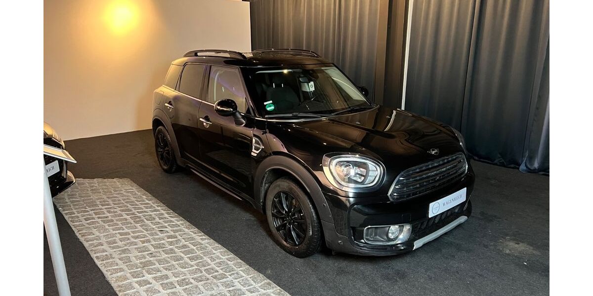 Mini ONE 130.732 km 16.990 &euro; Schapen 48480