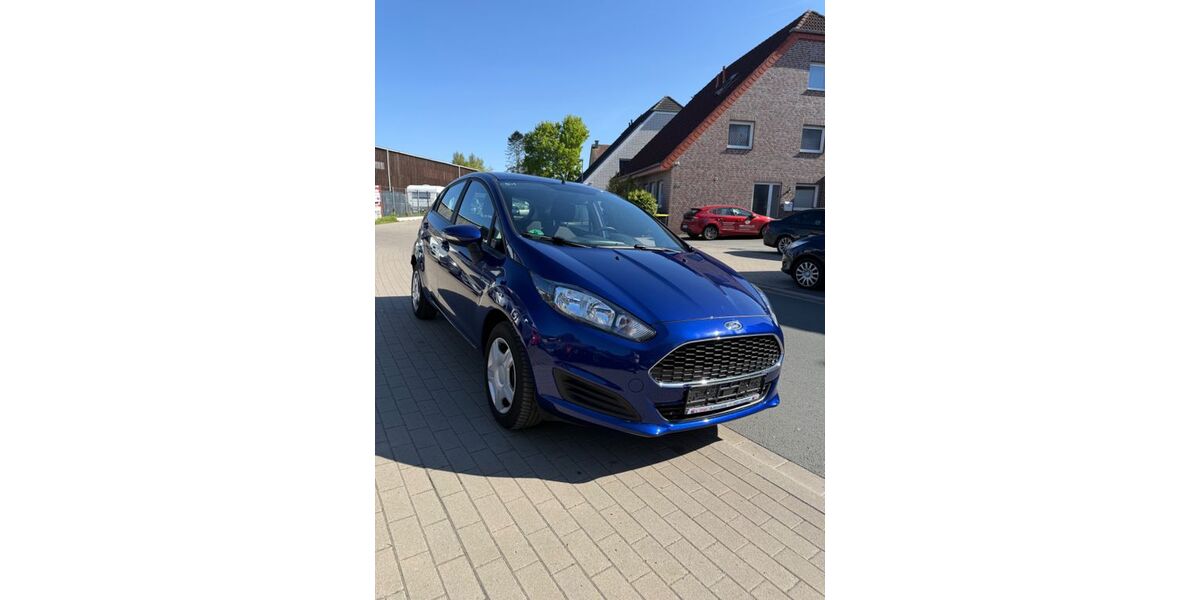Ford Fiesta 20.379 km 8.890 &euro; GREVEN 48628