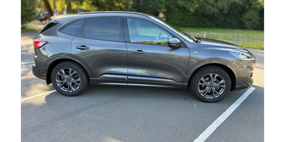 Ford Kuga 30.800 km 23.750 &euro; Hopsten 48496