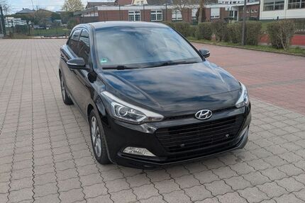 Hyundai i20 100.877 km 8.500 &euro; Freren 49832