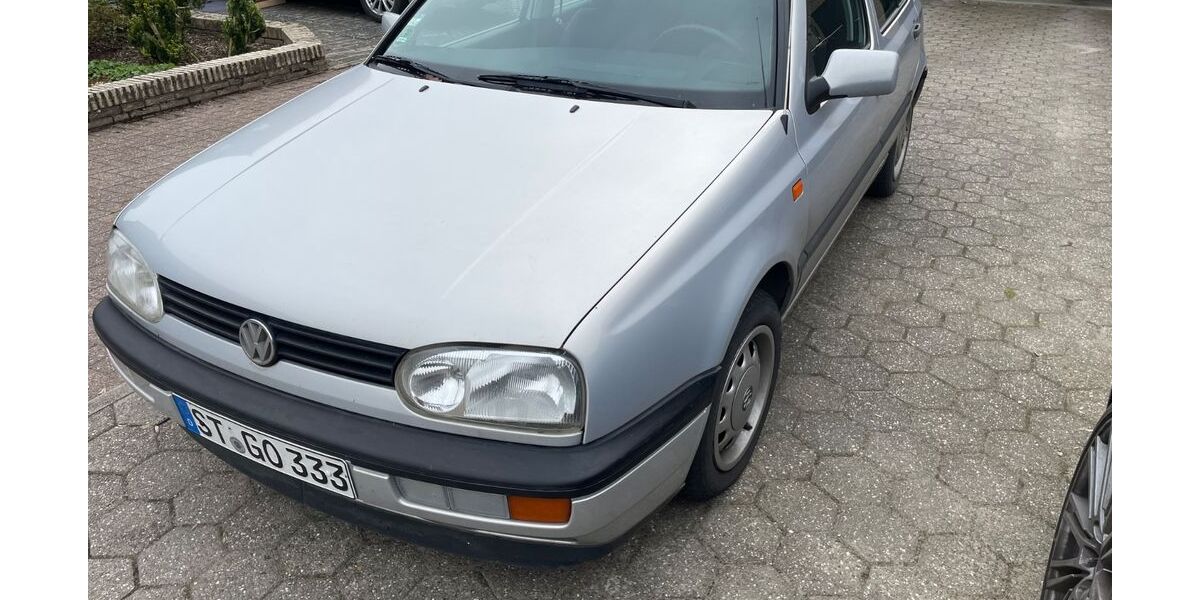 VW Golf 71.000 km 2.300 &euro; Horstmar 48612