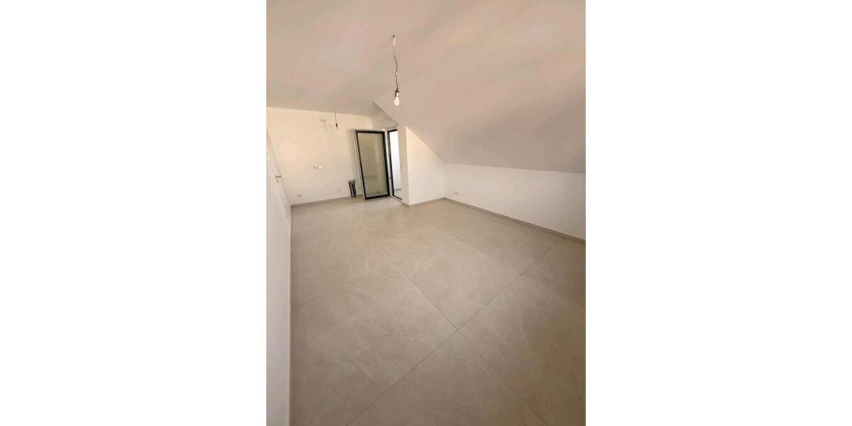 Dachgeschoßwohnung Emsdetten - 3 Zimmer, 73 m&sup2;, 1.100&euro; | Angebot:27596966