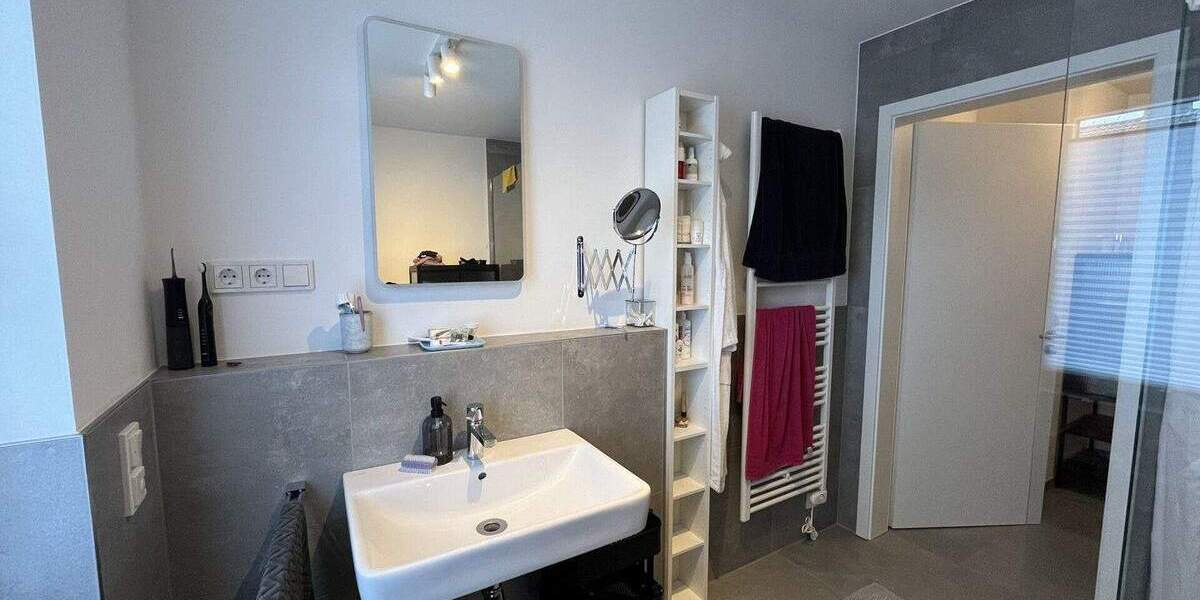 Etagenwohnung Ibbenbüren Stadt - 3 Zimmer, 87 m&sup2;, 1.135&euro; | Angebot:25670033