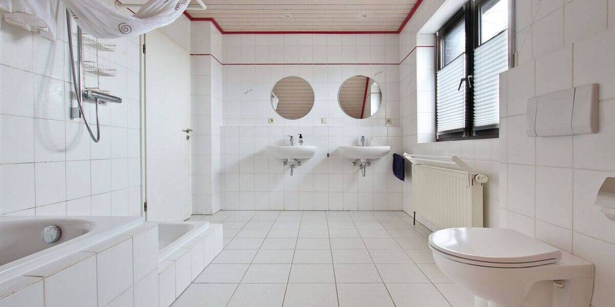 Mehrfamilienhaus, Wohnhaus Ibbenbüren Laggenbeck - 7 Zimmer, 174 m&sup2;, 398.000&euro; | Angebot:26027572