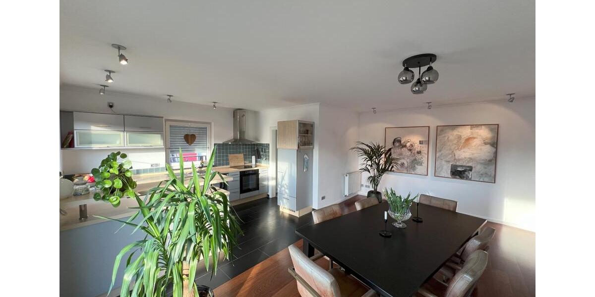 Einfamilienhaus Gronau (Westfahlen) - 3 Zimmer, 168 m&sup2;, 1.560&euro; | Angebot:27626935