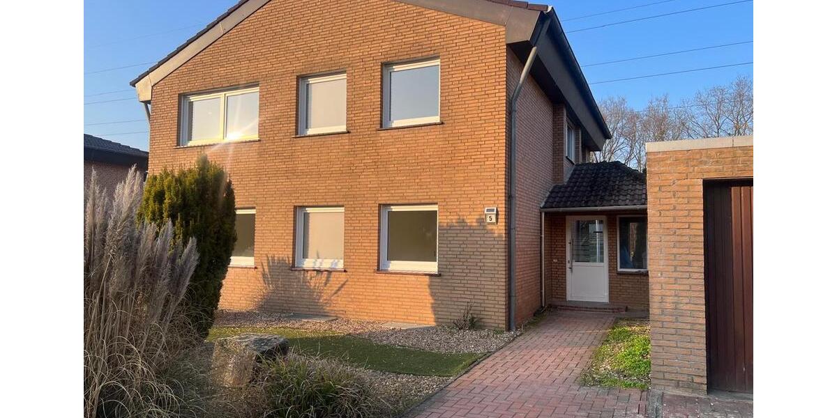 Einfamilienhaus Emsbüren - 7 Zimmer, 165 m&sup2;, 1.450&euro; | Angebot:25856103