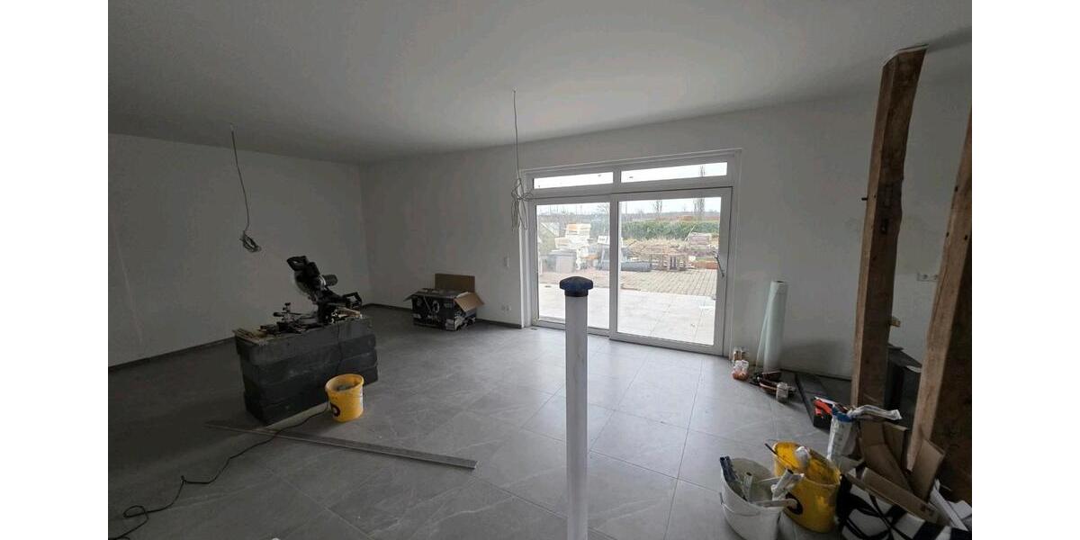 Erdgeschoßwohnung Voltlage - 4 Zimmer, 145 m&sup2;, 1.200&euro; | Angebot:25722213