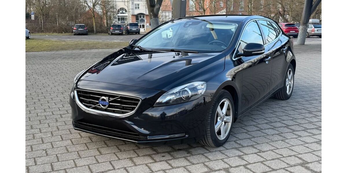 Volvo V40 266.000 km 6.890 &euro; Gronau 48599