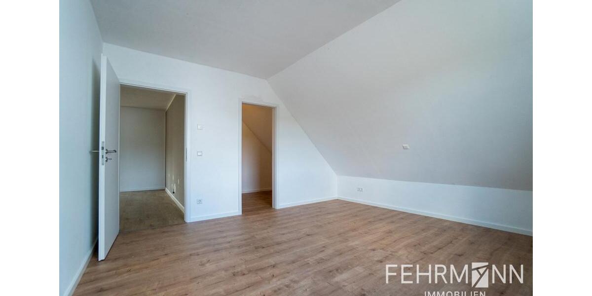 Dachgeschoßwohnung Emsbüren - 3 Zimmer, 129 m&sup2;, 980&euro; | Angebot:26335714
