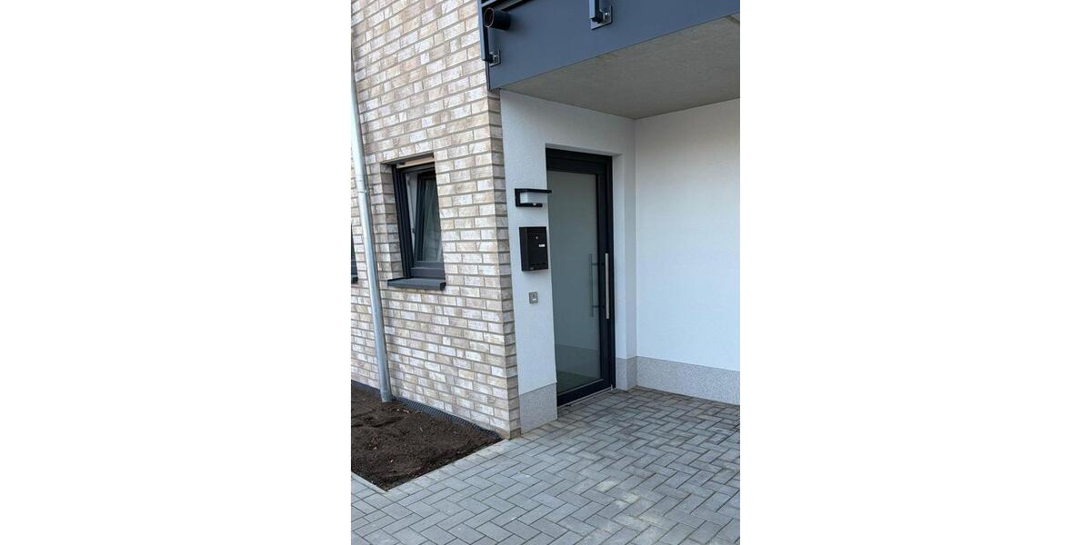 Erdgeschoßwohnung Lingen (Ems) Damaschke - 3 Zimmer, 85 m&sup2;, 930&euro; | Angebot:25886886