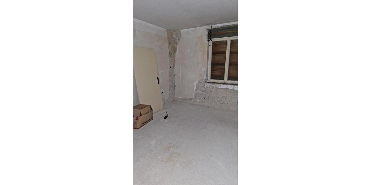 Einfamilienhaus Gronau (Westfahlen) - 6 Zimmer, 120 m&sup2;, 166.000&euro; | Angebot:27083394