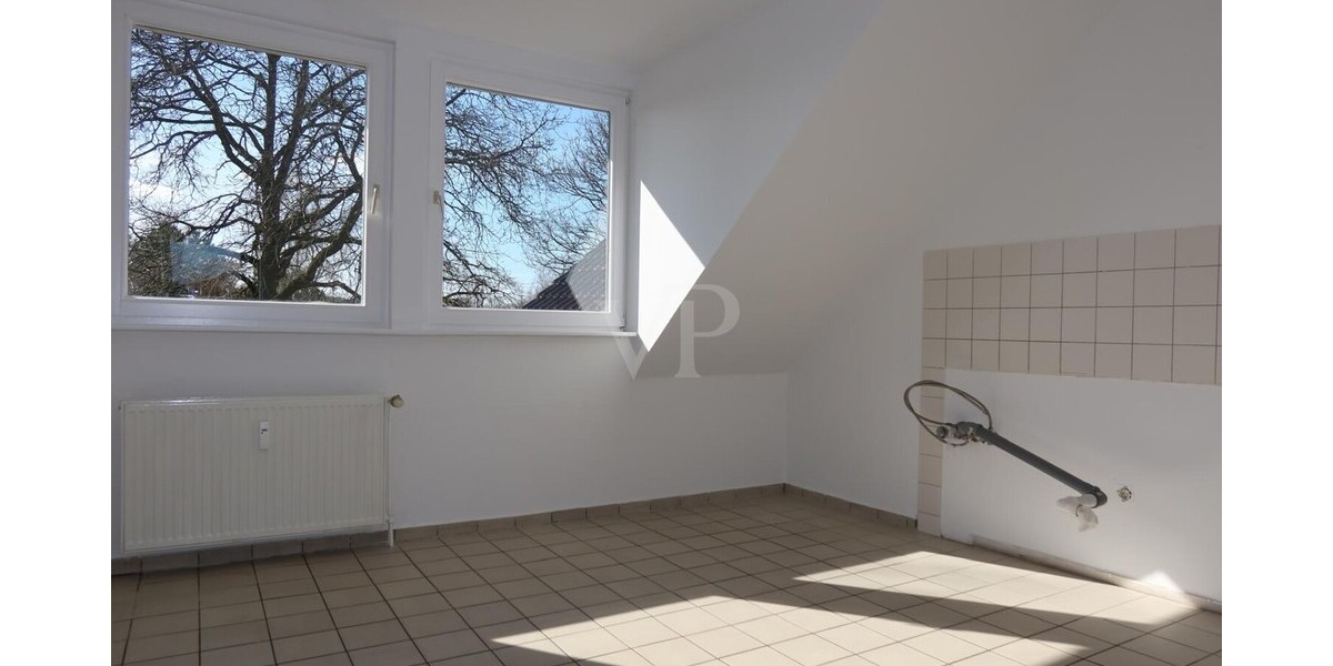 Gut geschnittene 3-Zimmer-Wohnung! – renoviert, gepflegt & sofort verfügbar - Dachgeschoßwohnung Emsbüren | Angebot:25922845