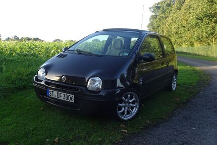 Renault Twingo 68.456 km 2.860 &euro; Rheine 48432