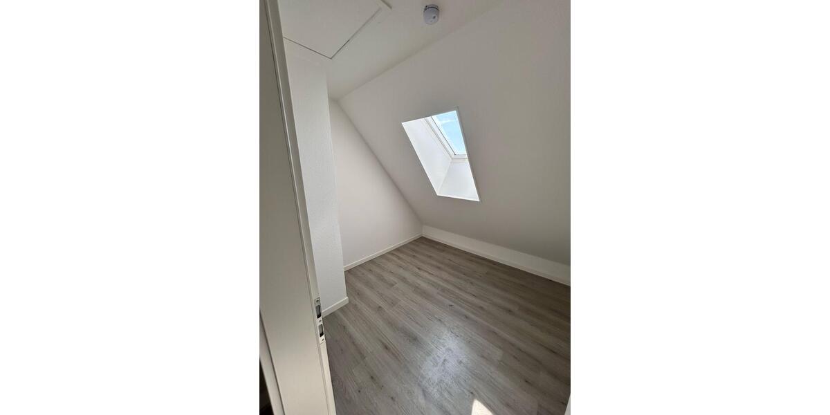 Doppelhaushälfte Bad Bentheim - 10 Zimmer, 186 m&sup2;, 350.000&euro; | Angebot:26289207