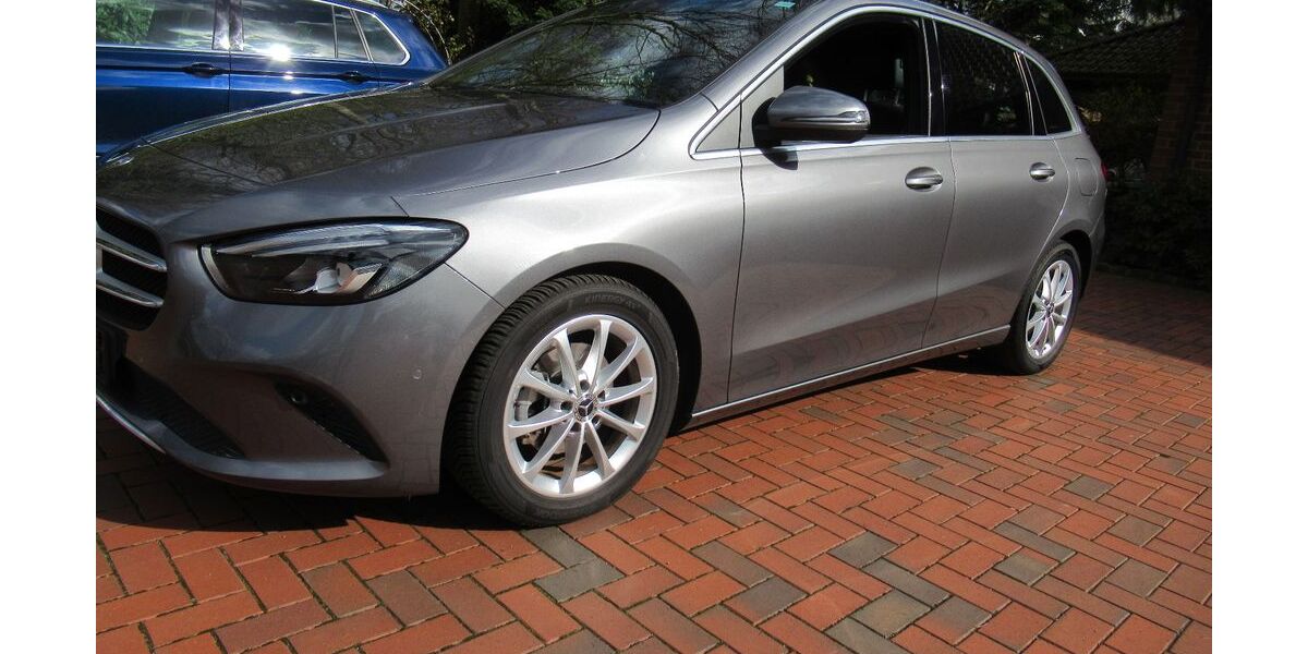 Mercedes-Benz B 180 42.947 km 18.645 &euro; Hopsten 48496