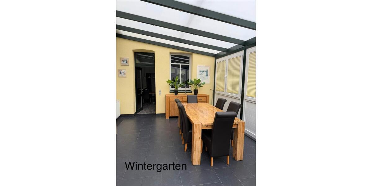 Erdgeschoßwohnung Gronau (Westfahlen) - 4 Zimmer, 150 m&sup2;, 1.190&euro; | Angebot:27626017