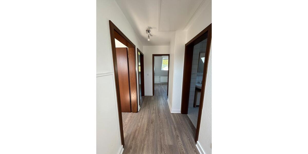 Etagenwohnung Ibbenbüren - 5 Zimmer, 110 m&sup2;, 1.200&euro; | Angebot:27547806