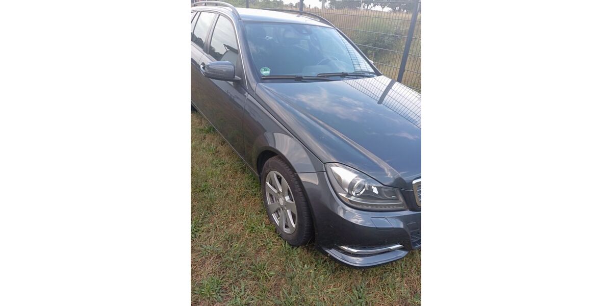Mercedes-Benz C 200 280.000 km 4.390 &euro; Spelle 48480