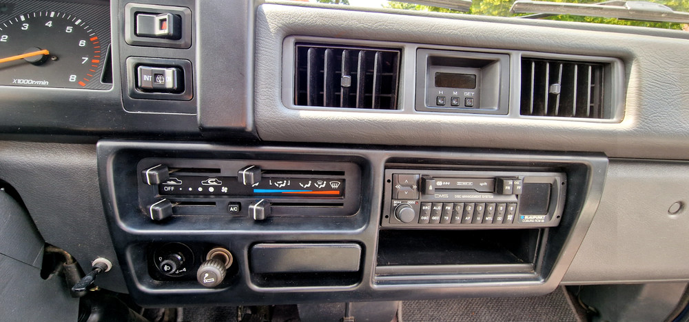 Mitsubishi L 300 Bus 46.652 km 21.199 &euro; Steinfurt 48565