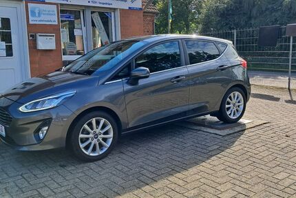 Ford Fiesta 82.000 km 11.000 &euro; Voltlage bei Osnabrück 49599