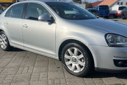 VW Jetta 181.500 km 3.800 &euro; Greven 48268