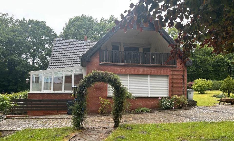 Einfamilienhaus Ibbenbüren Bockraden - 7 Zimmer, 183 m&sup2;, 300.000&euro; | Angebot:27083281