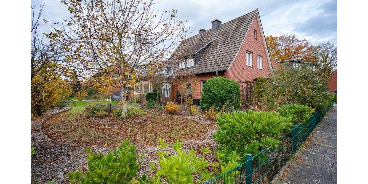 Mehrfamilienhaus, Wohnhaus Ladbergen - 8 Zimmer, 148 m&sup2;, 298.000&euro; | Angebot:25798105