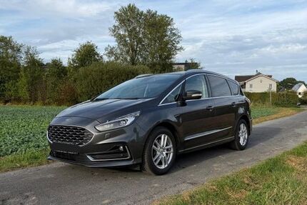 Ford S-Max 156.268 km 16.400 &euro; Steinfurt 48565