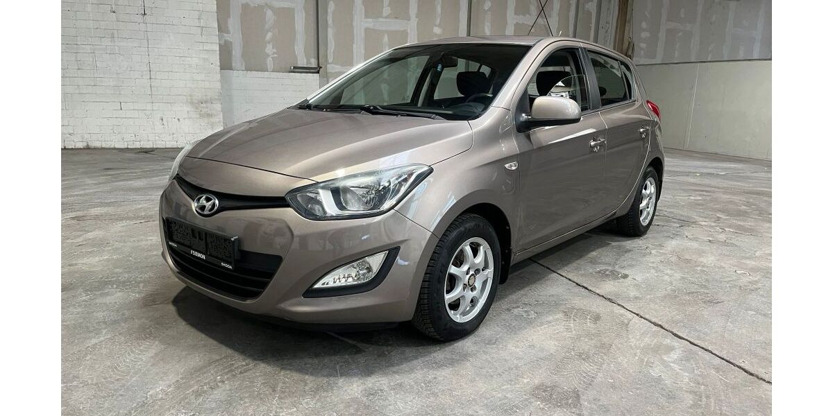 Hyundai i20 103.684 km 5.430 &euro; Hörstel 48477