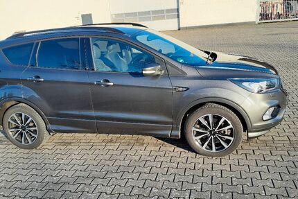 Ford Kuga 96.300 km 17.100 &euro; Emsbüren 48488