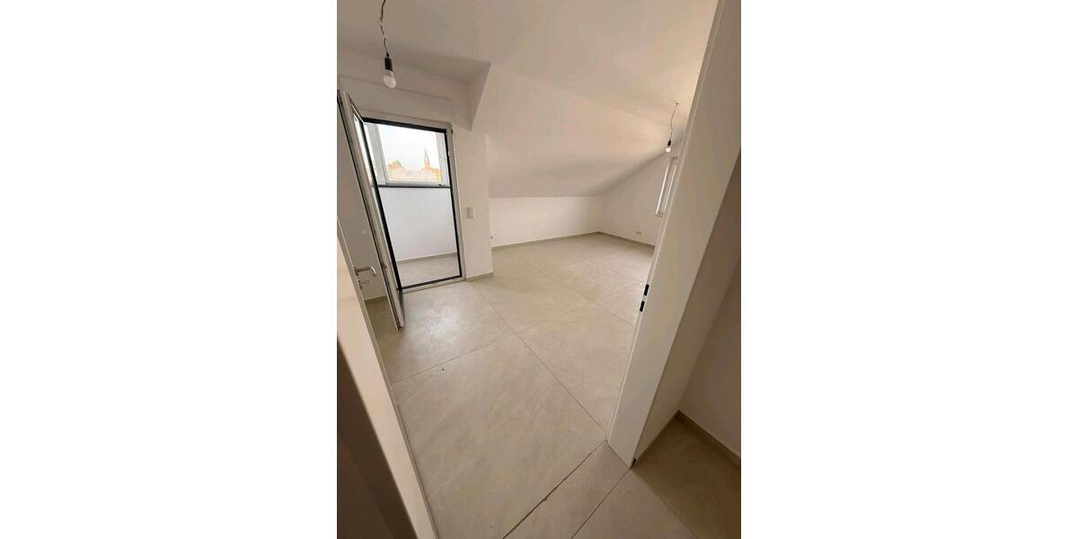 Dachgeschoßwohnung Emsdetten - 3 Zimmer, 73 m&sup2;, 1.100&euro; | Angebot:27596966