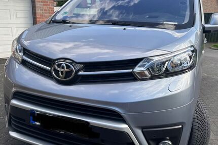 Toyota Proace (Verso) 92.500 km 29.999 &euro; Heek 48619