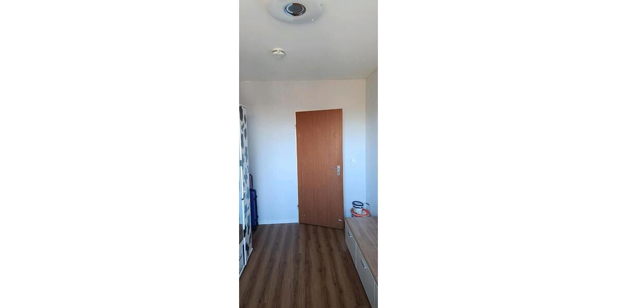 Etagenwohnung Lingen (Ems) - 2 Zimmer, 100 m&sup2;, 422&euro; | Angebot:25567952