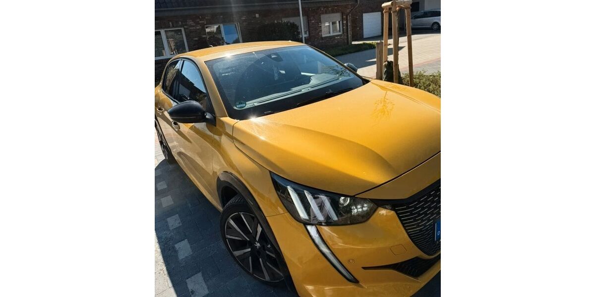 Peugeot 208 62.676 km 15.900 &euro; Ochtrup 48607