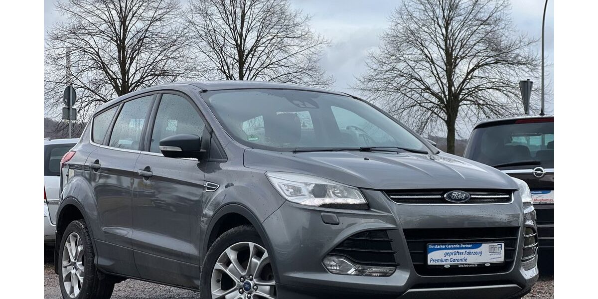 Ford Kuga 181.000 km 4.599 &euro; Ibbenbüren 49479