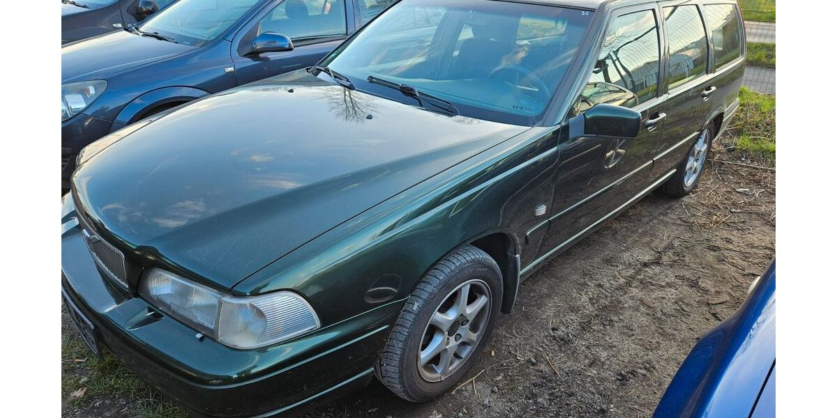 Volvo V70 300.000 km 1.300 &euro; Steinfurt 48565